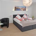 Robbe Hotel 3*