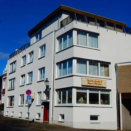 Neptuns Ankerplatz & Zur Seerobbe 3*